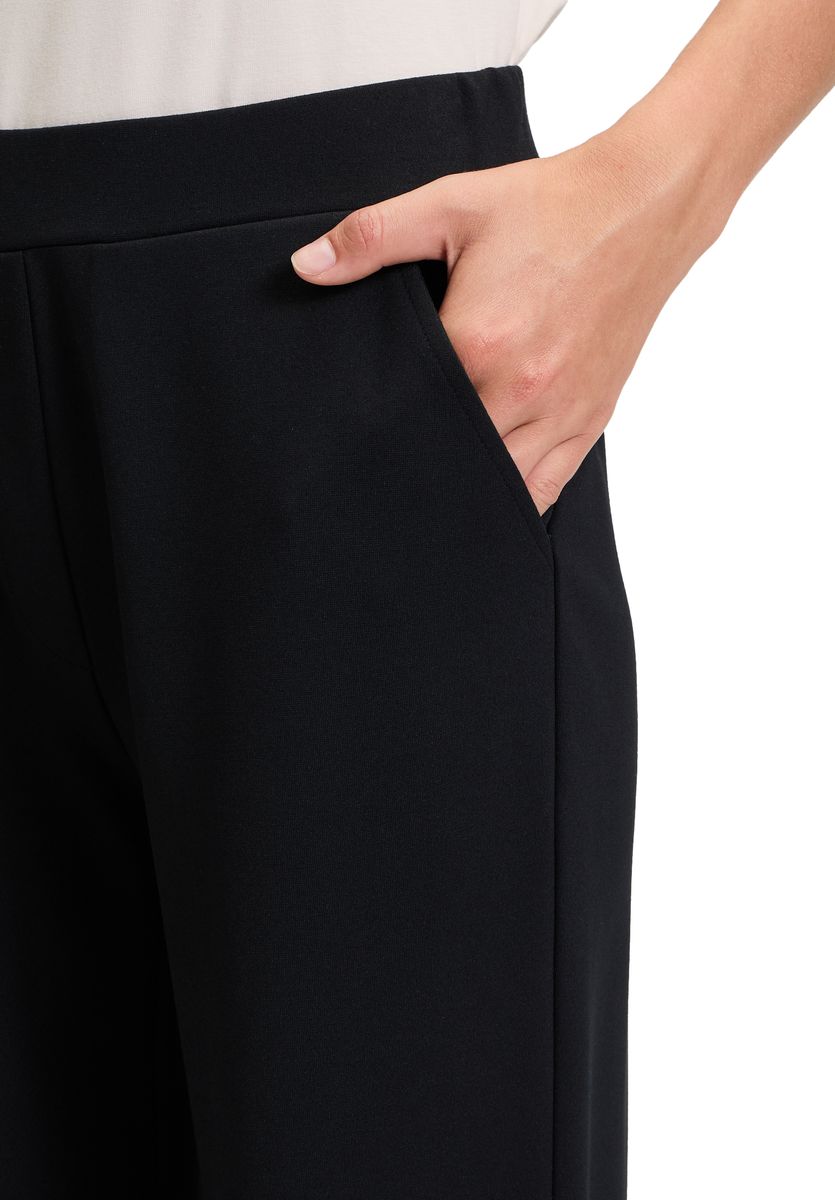 Schlupfhose