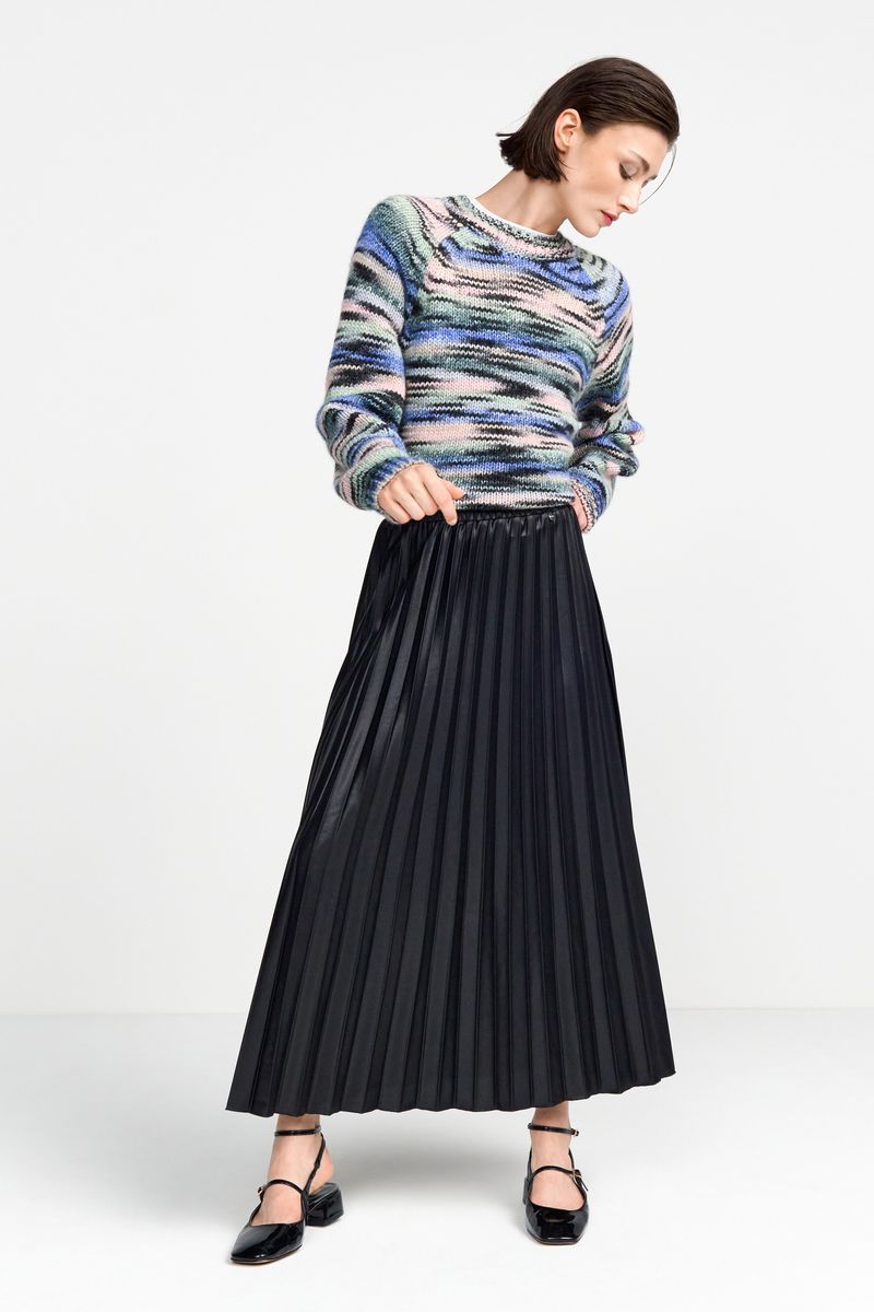 Shiny plissee skirt