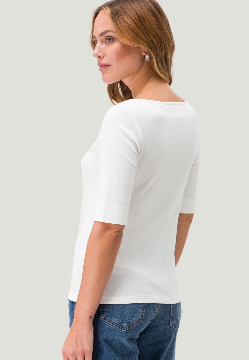 Basic Shirt mit U-Boot-Ausschnitt