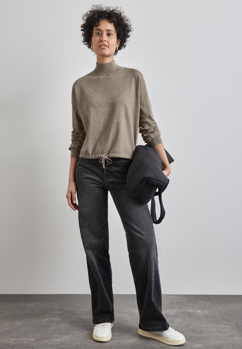 Kurzer Turtleneck-Sweater