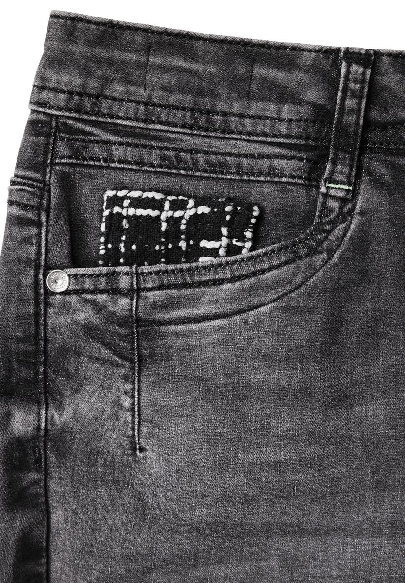 Jeans mit Bouclé-Detail