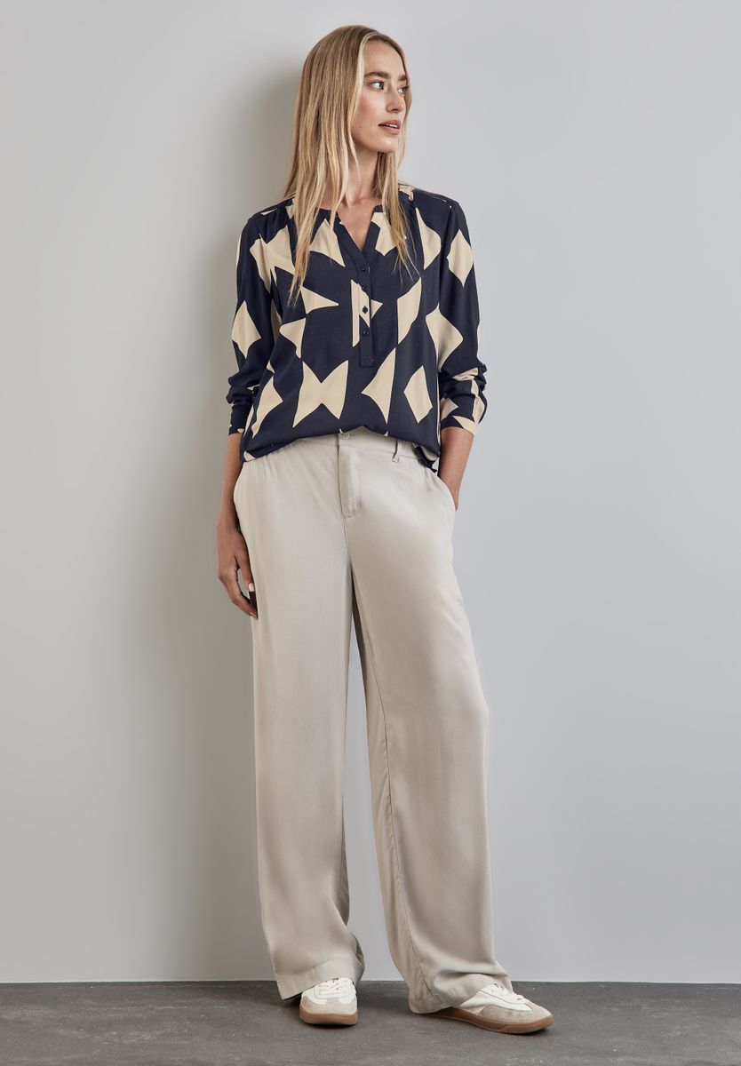 Gemusterte Basic Bluse
