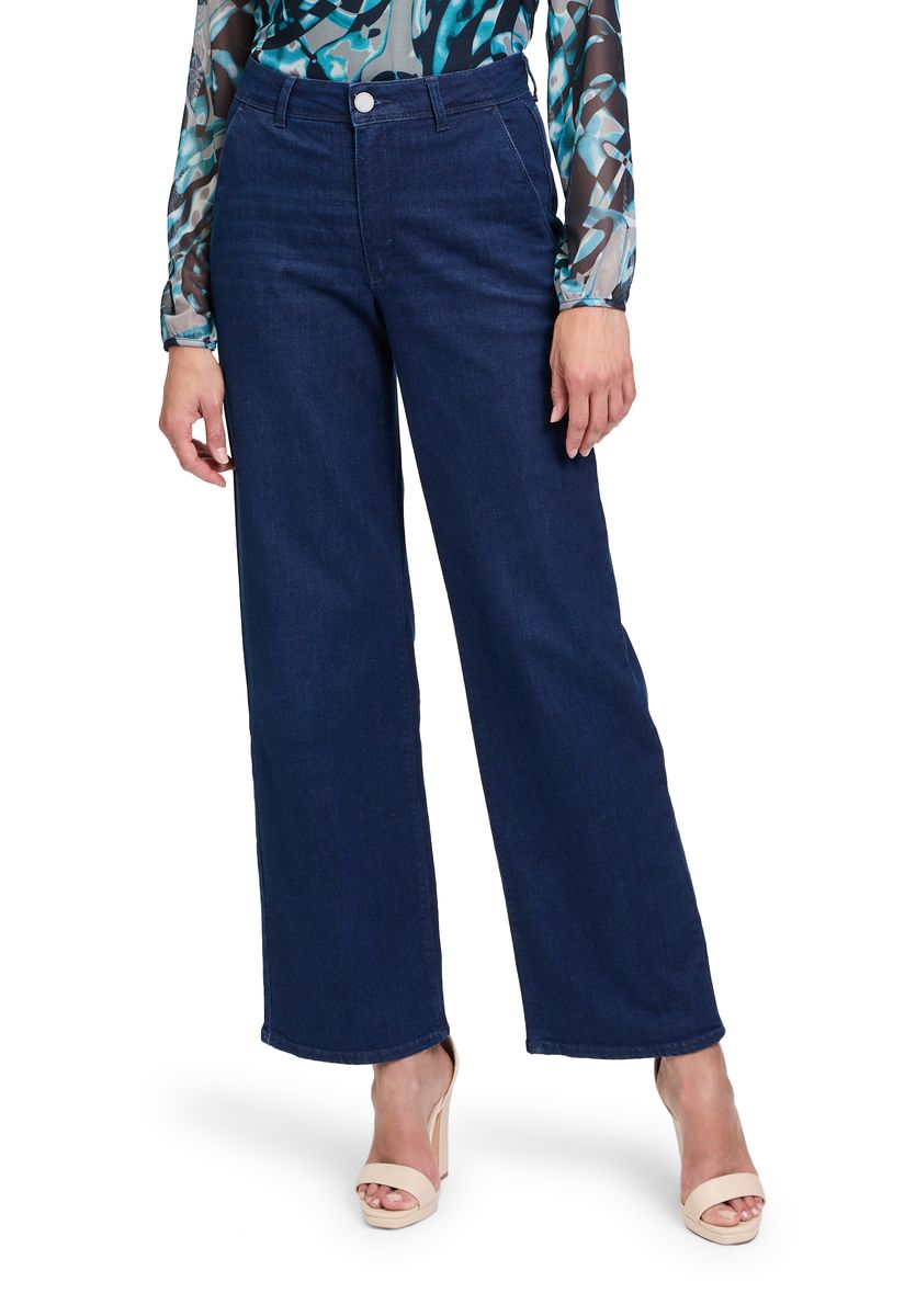 High Waisted-Jeans