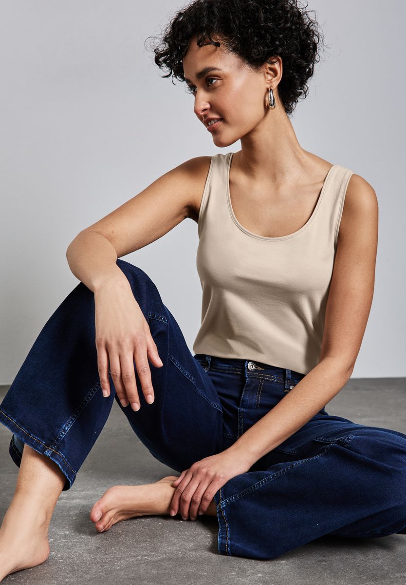 Basic Top in Unifarbe