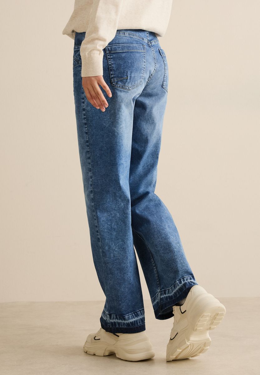 Wide Leg Jeans
