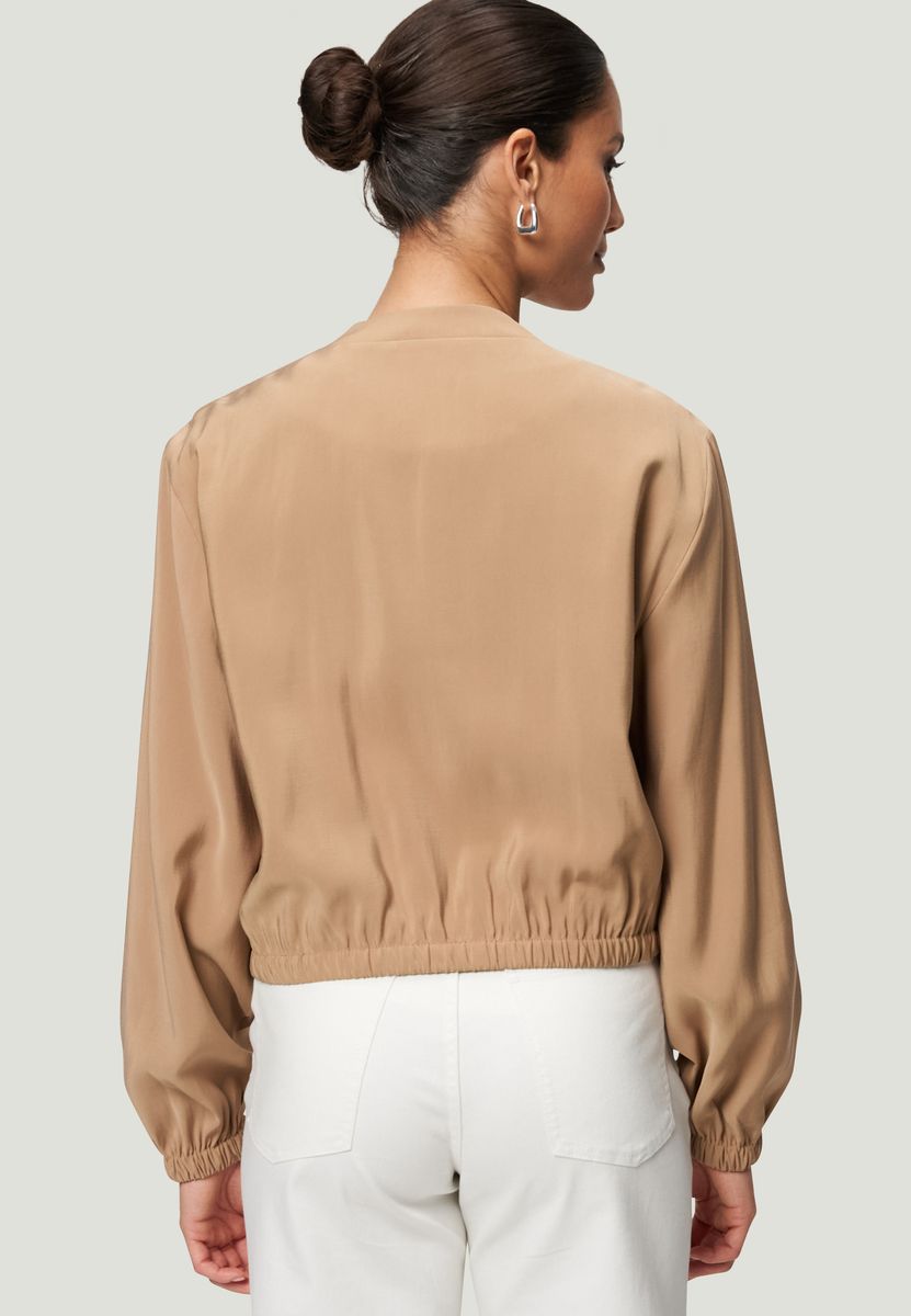Jacke
