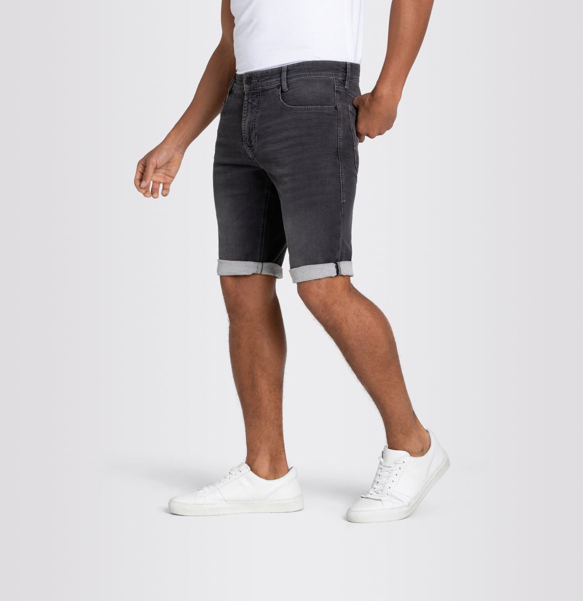 MAC JEANS - Jogn Bermuda, Light Sweat Denim