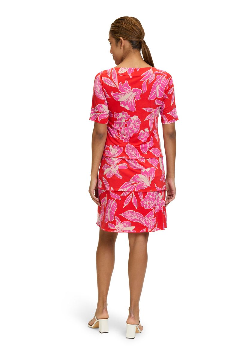 Stufenkleid