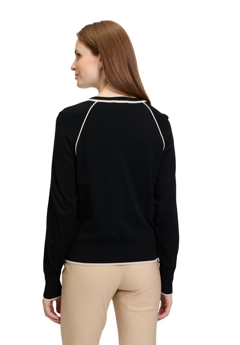 Feinstrickjacke