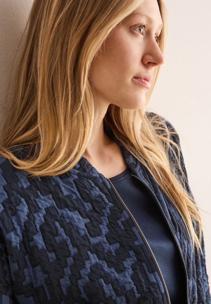 Jaquard Jacke mit Struktur