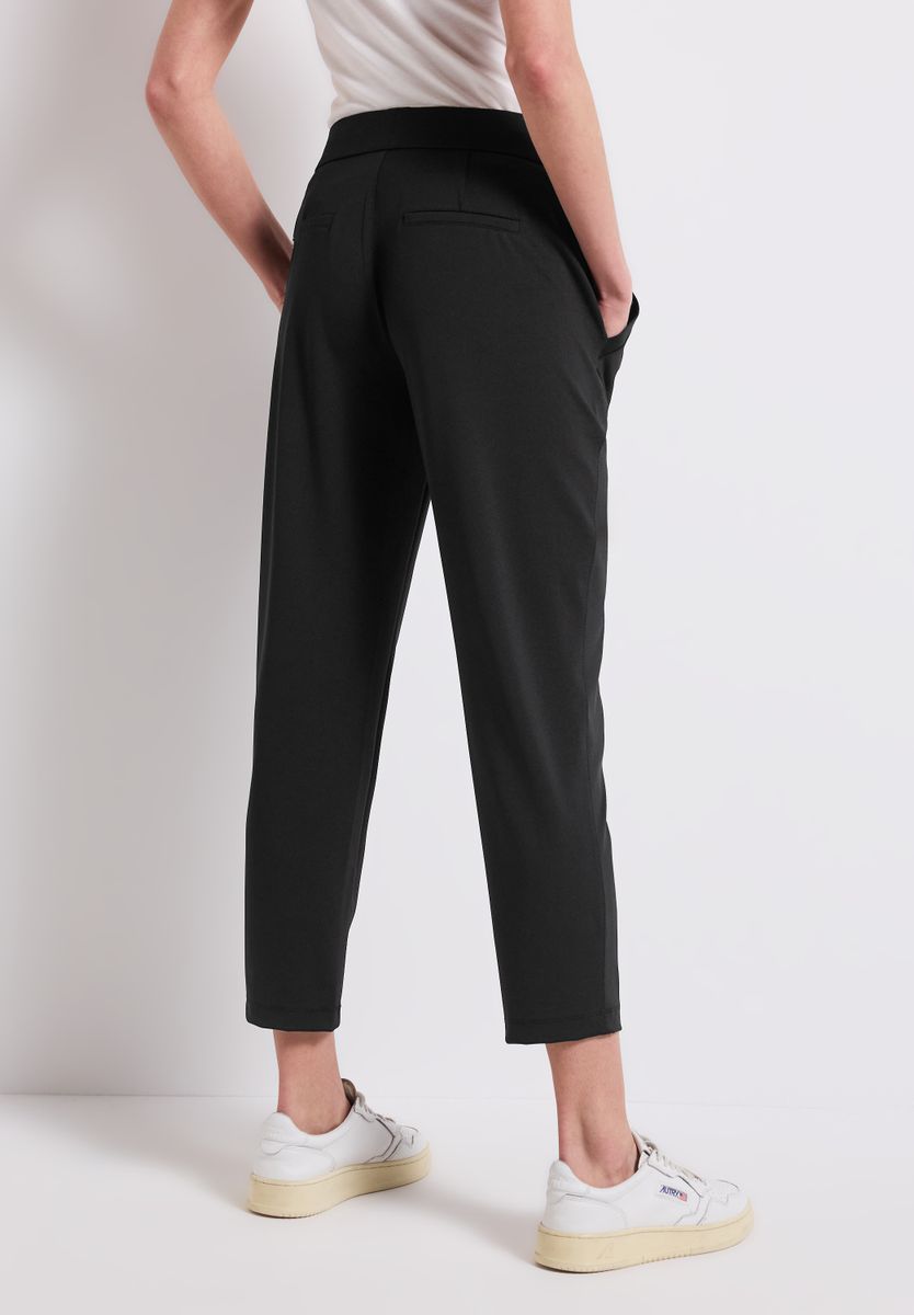 Hose im Loose Fit