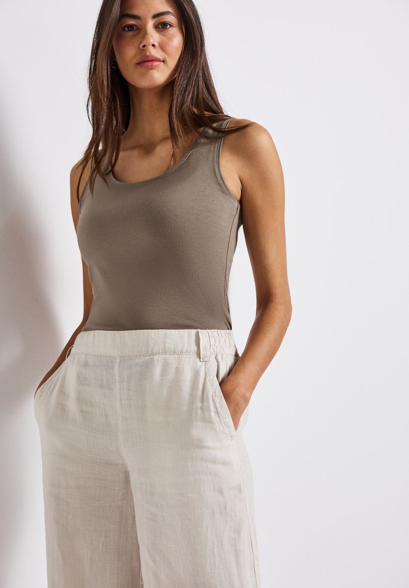 Basic Top in Unifarbe