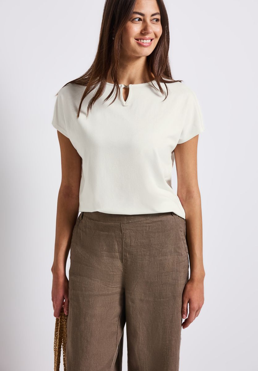 Shirt mit Cut-Out