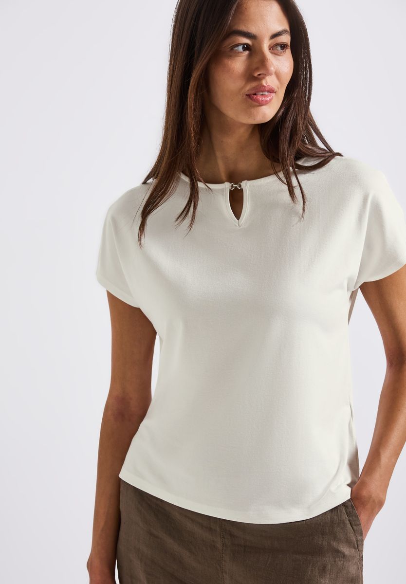 Shirt mit Cut-Out