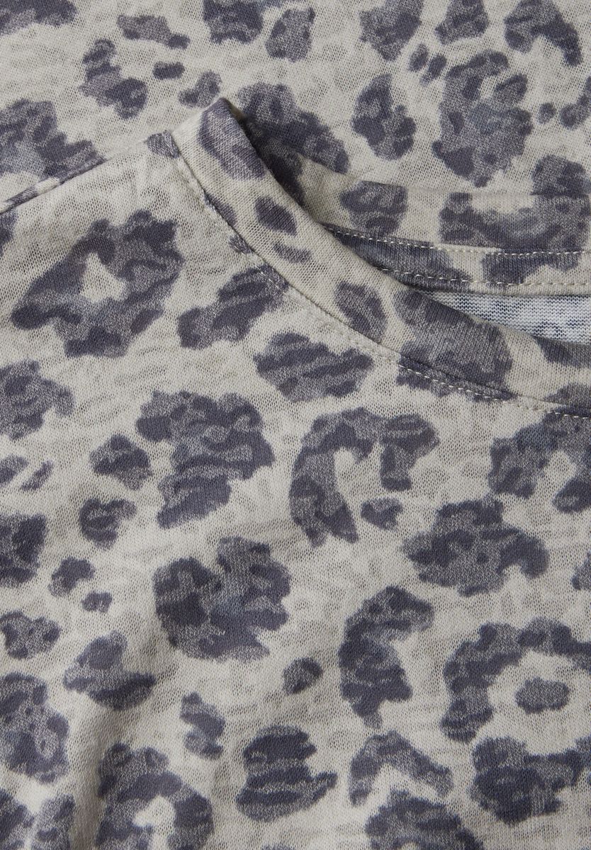 Ausbrenner-Shirt mit Muster