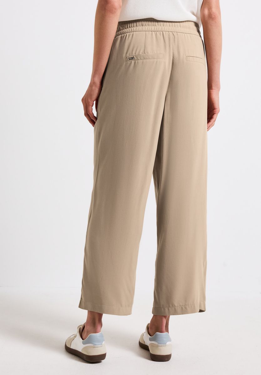 Wide Leg Hose