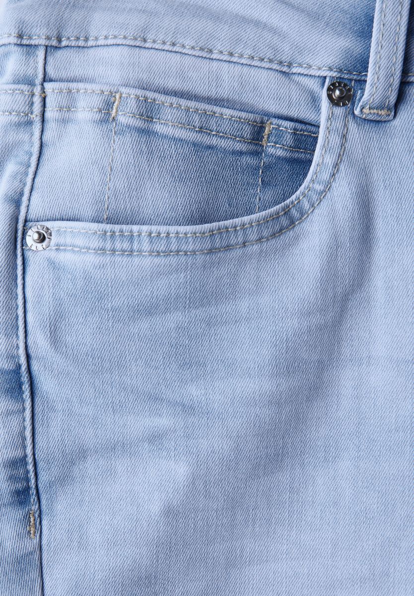 Straight Leg Jeans