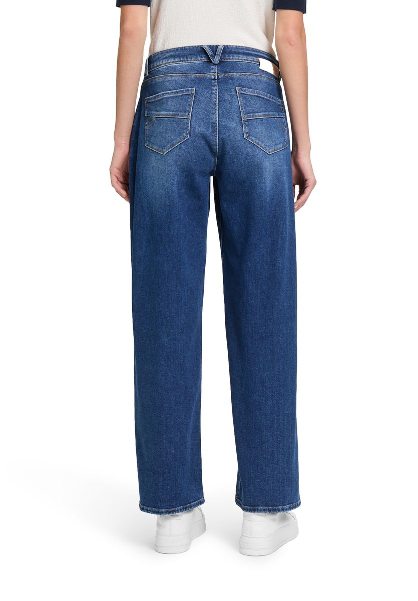 High Waisted-Jeans