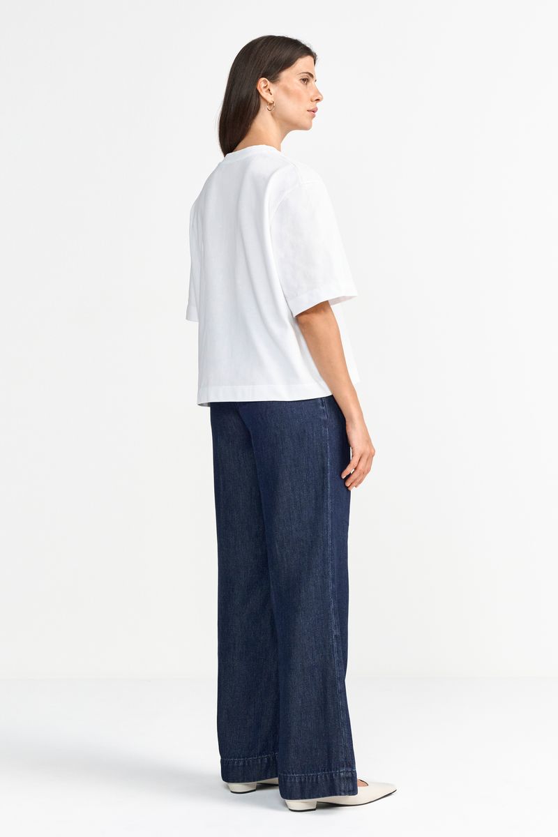 Gentle Fit T-Shirt with Jeans Print