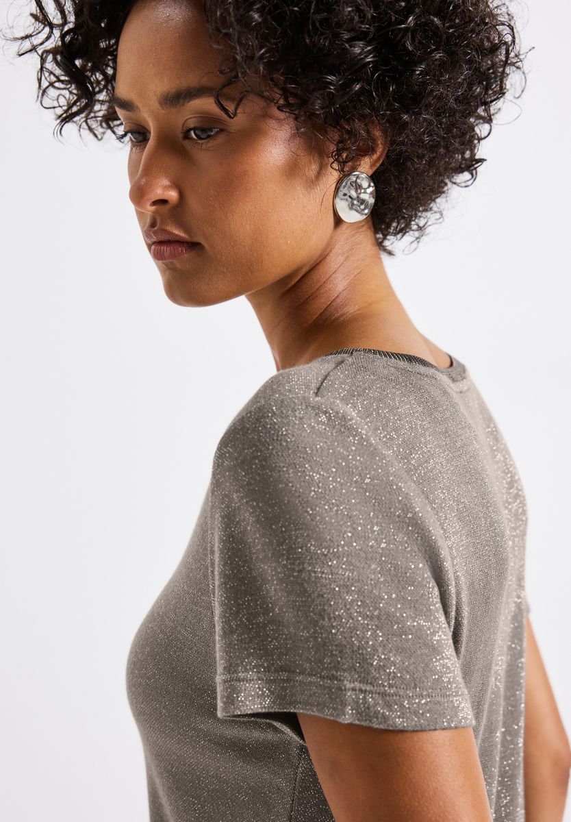 Glitzerndes T-Shirt