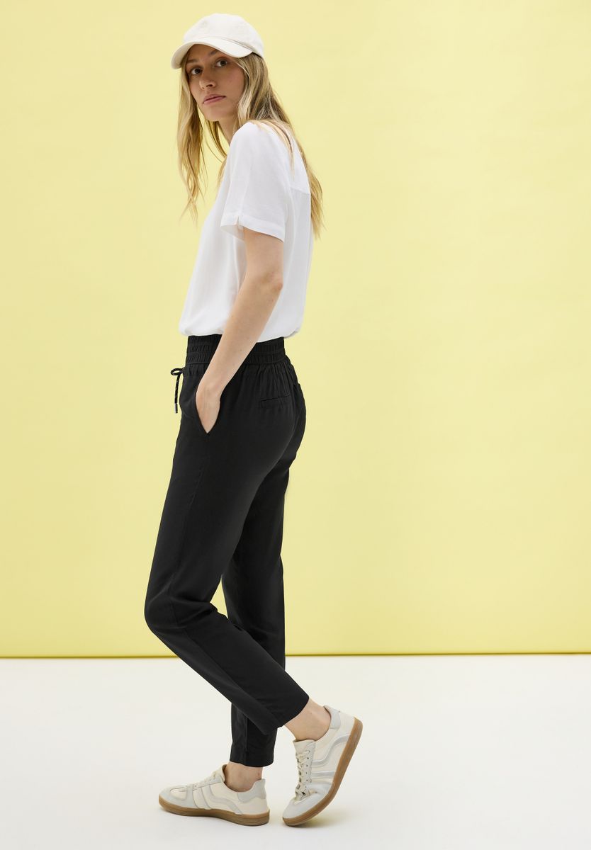 Loose Fit Hose