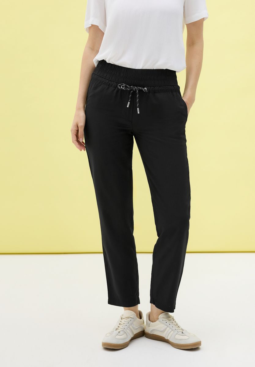 Loose Fit Hose