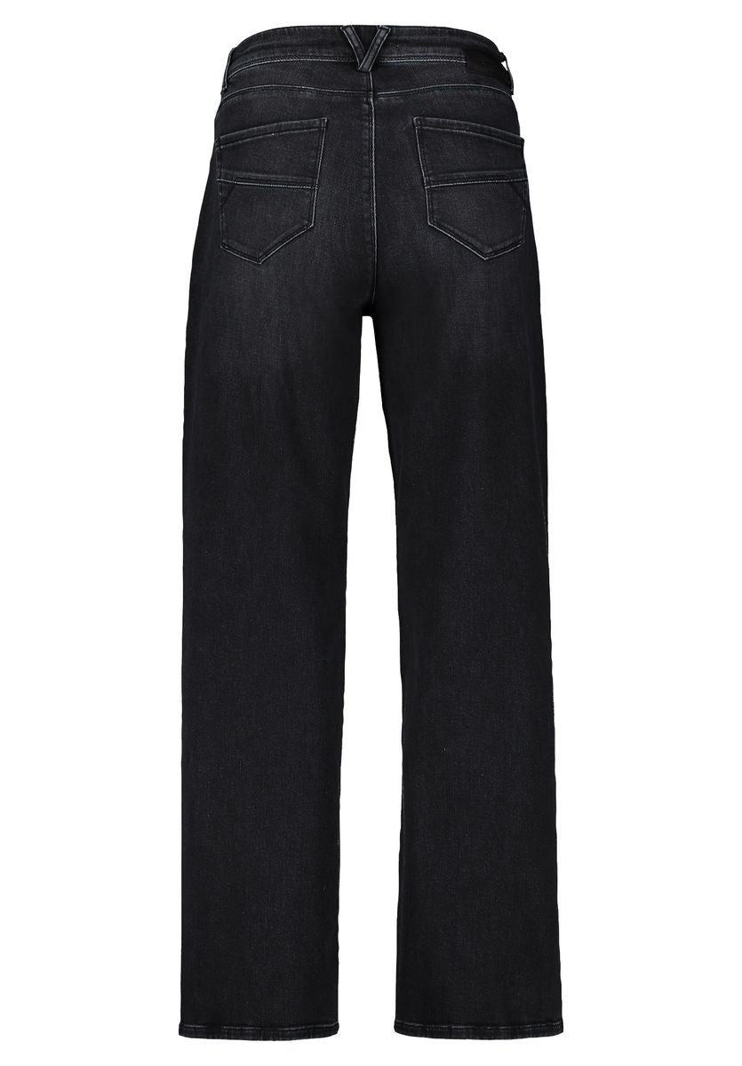 High Waisted-Jeans