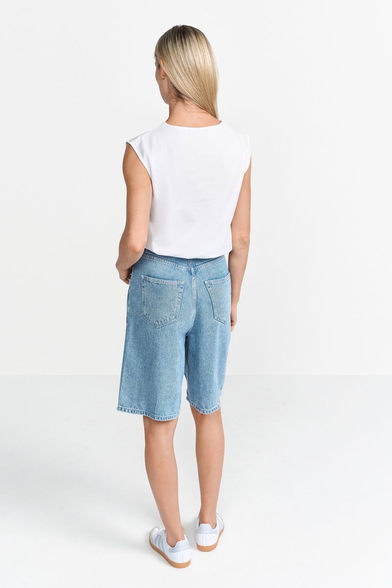 T-Shirt with elastic waist