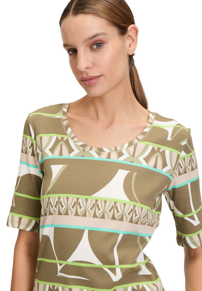 Basic Shirt