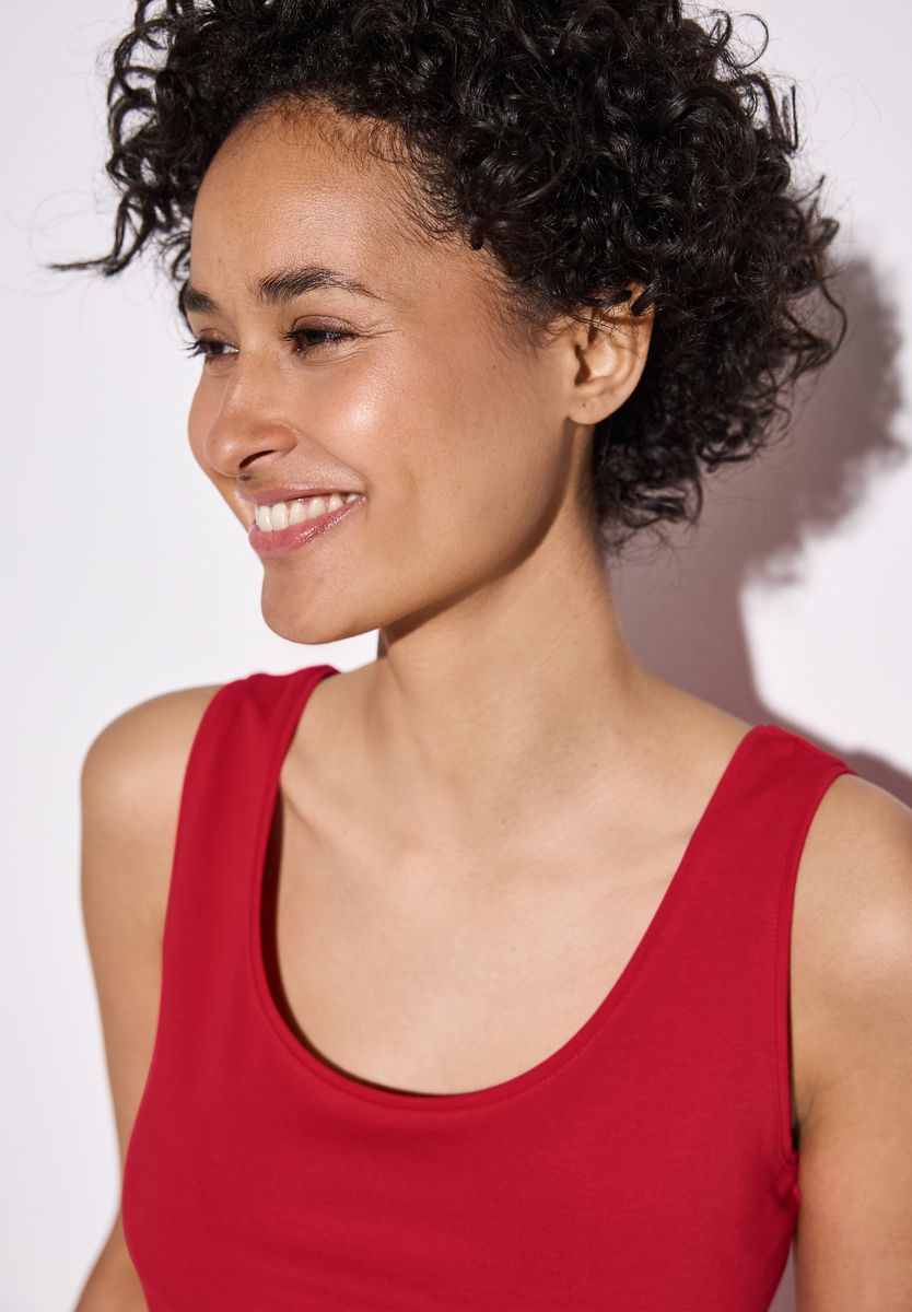 Basic Top in Unifarbe