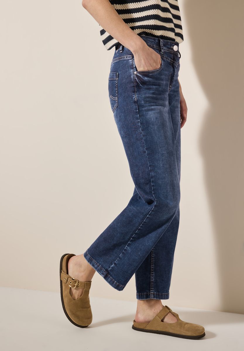 Wide Leg Jeans