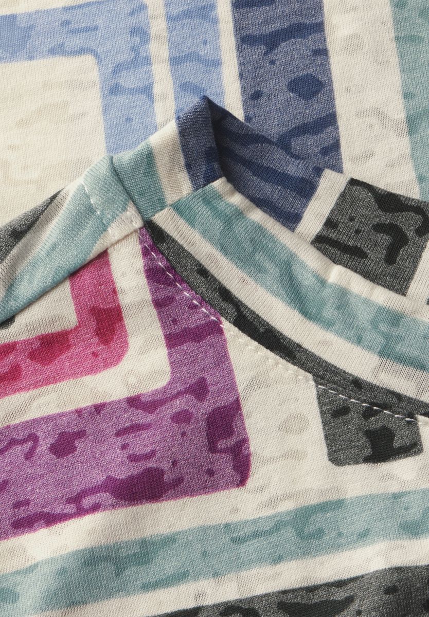 Gemustertes Ausbrenner-Shirt