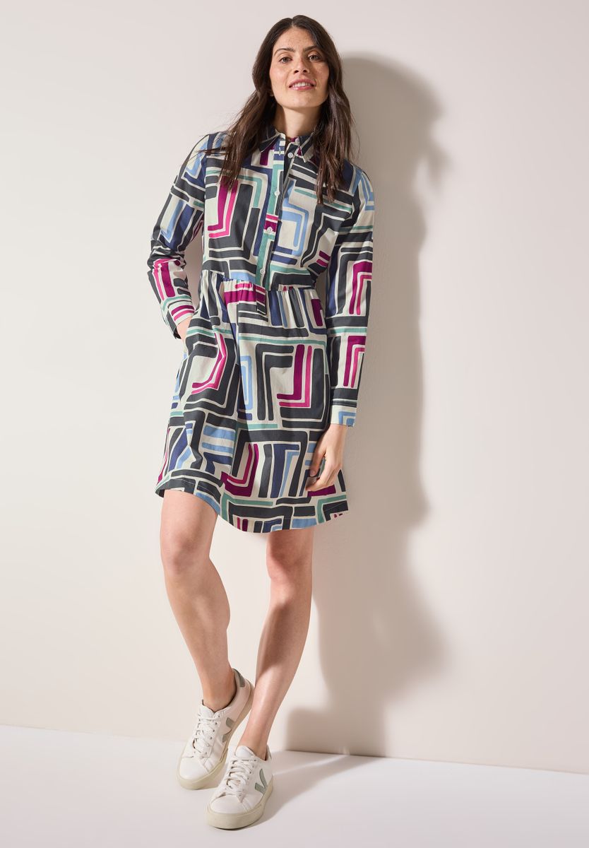 Gemustertes Kleid