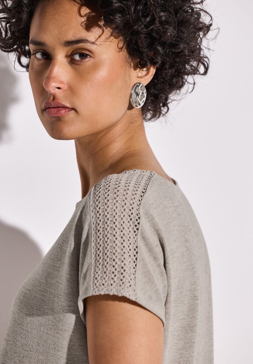 Shirt mit Spitzendetail