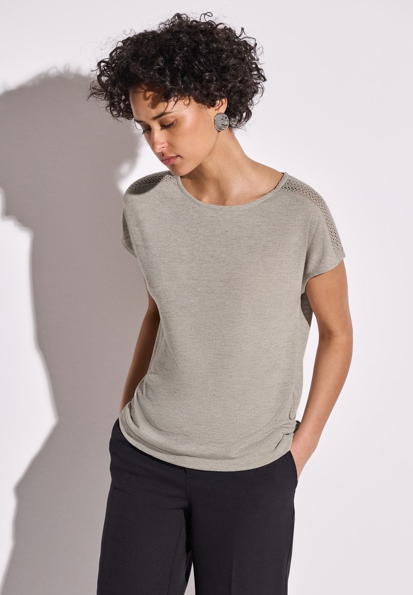 Shirt mit Spitzendetail
