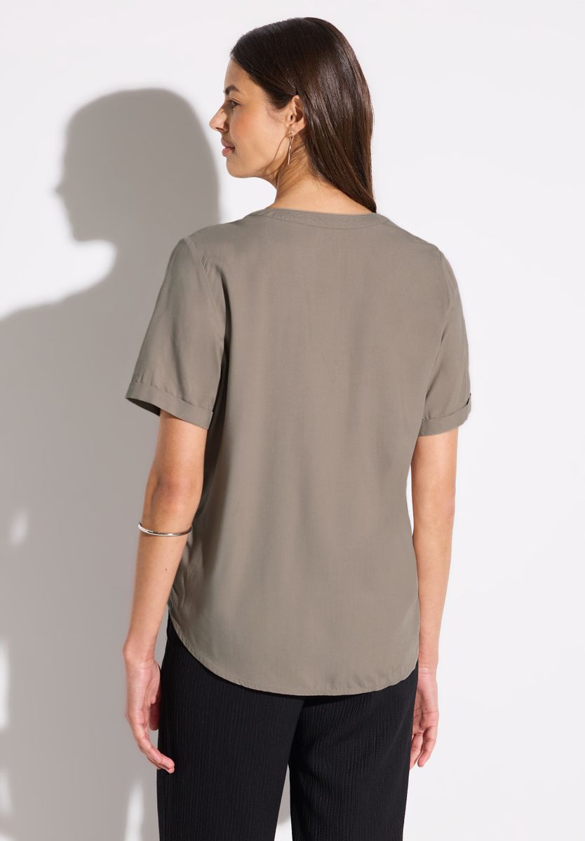 Bluse in Unifarbe