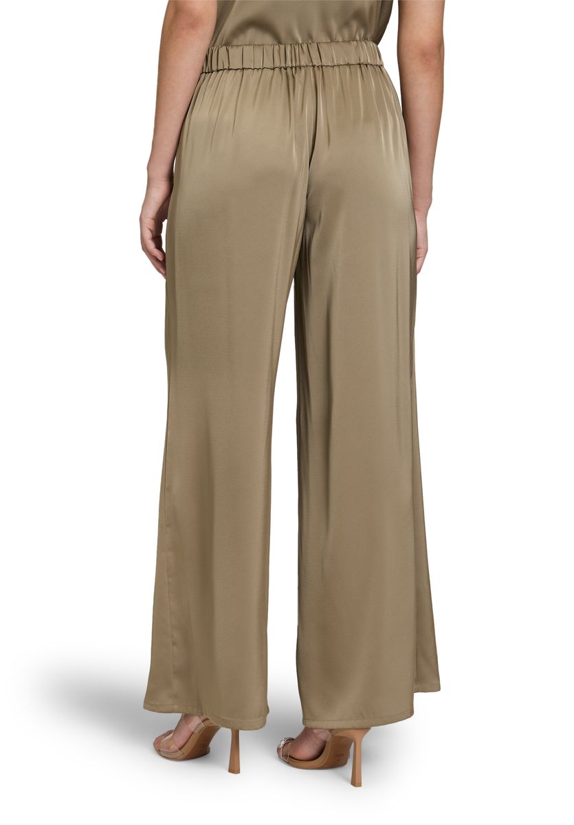 Modern fit Hose