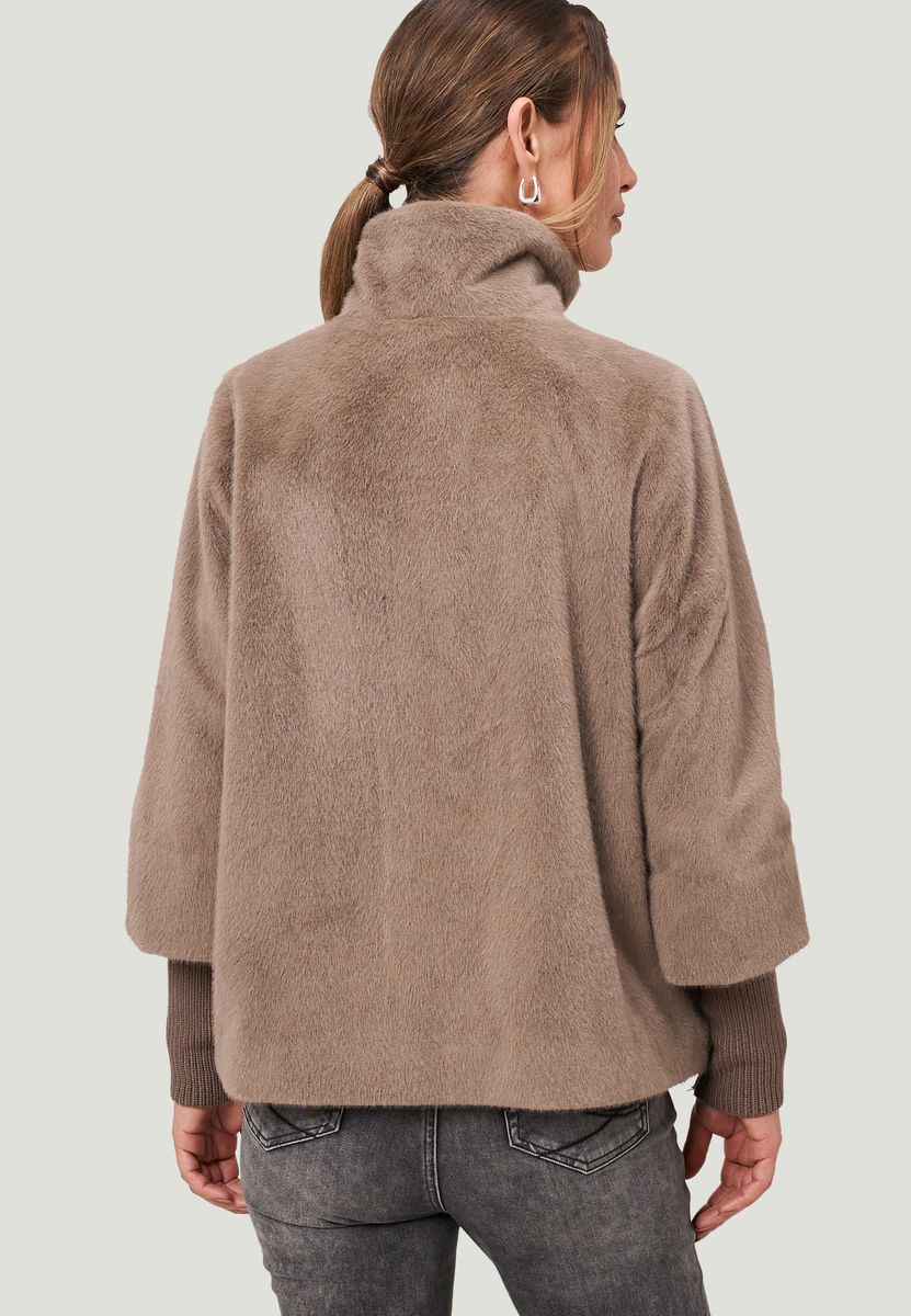 Fellimitat-Jacke