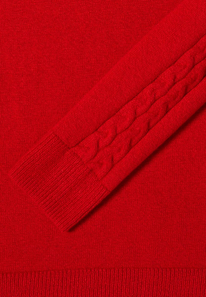 Pullover mit Strickdetail