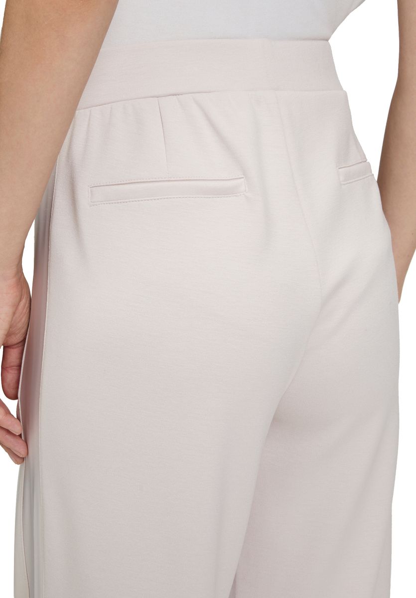 Schlupfhose