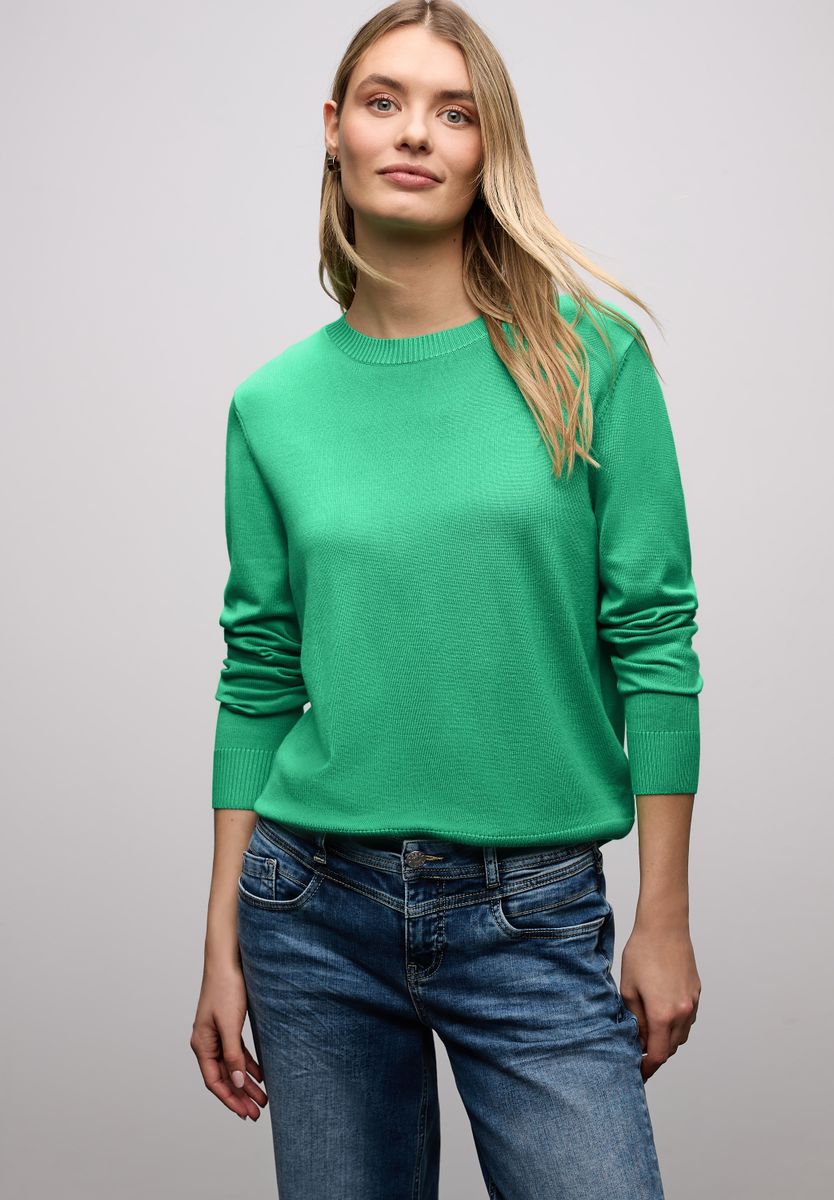 Basic Pullover