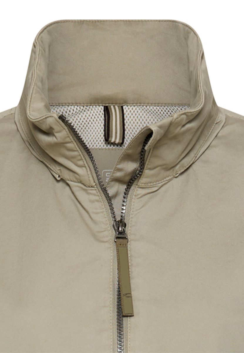 Blouson mit ausrollbarer Kapuze