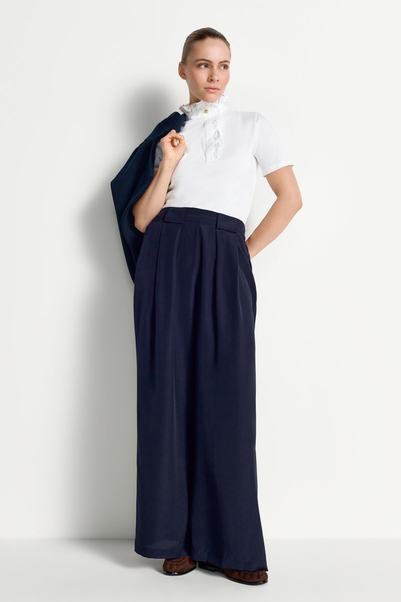 O Frill Collar