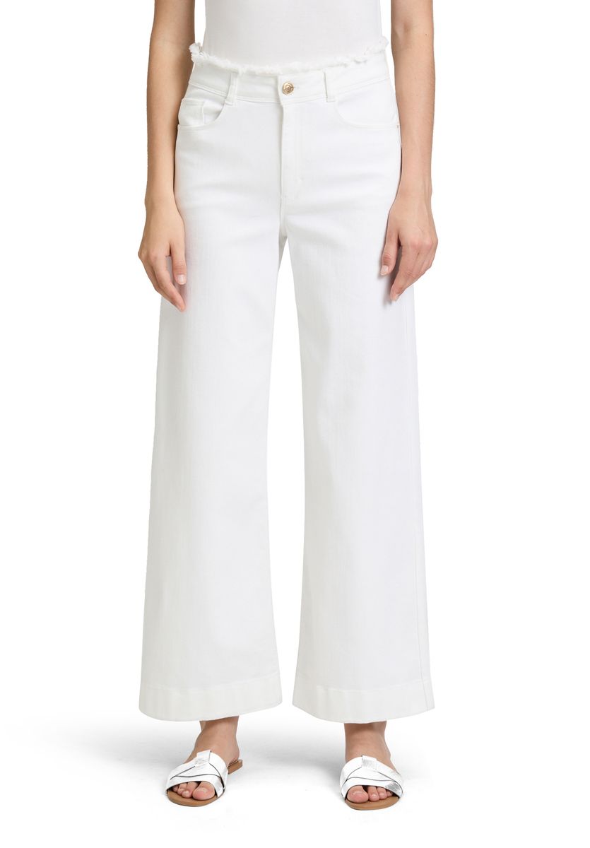 High Waisted-Jeans