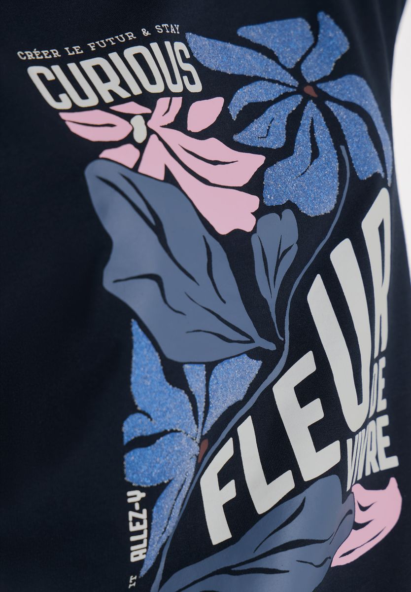T-Shirt mit Boatneck und Frontprint