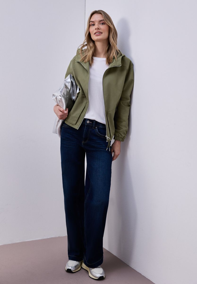 Kurze Jacke