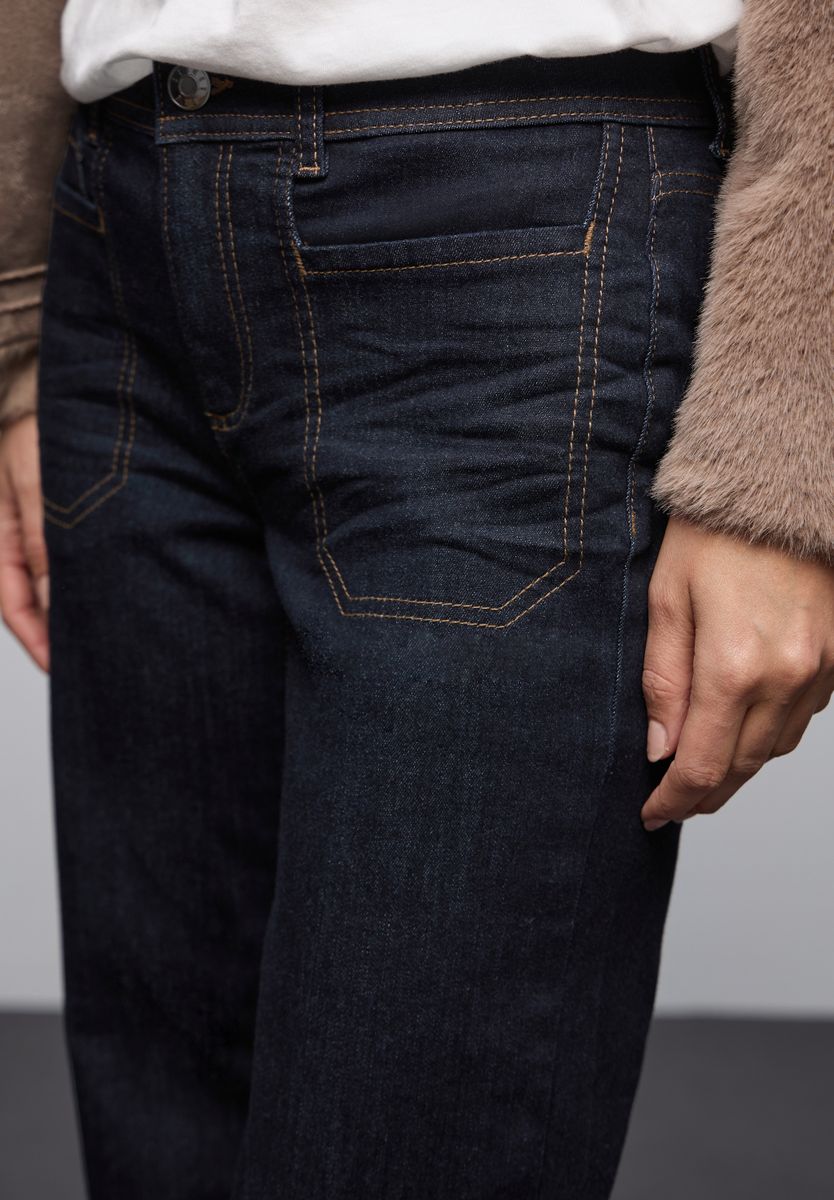 Rinsed Wide Leg Jeans