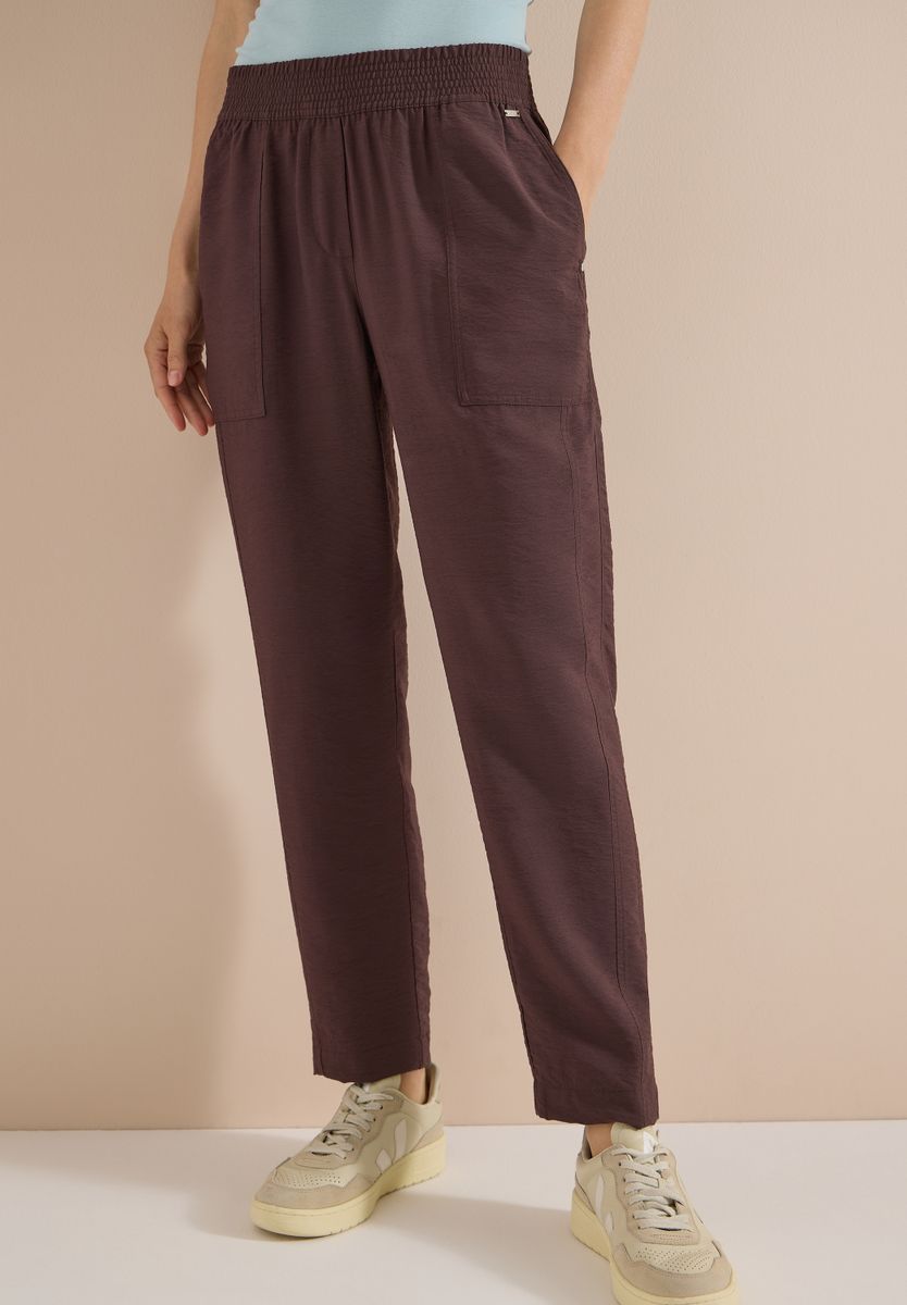 Mid Waist Slim Leg Hose im Loose Fit
