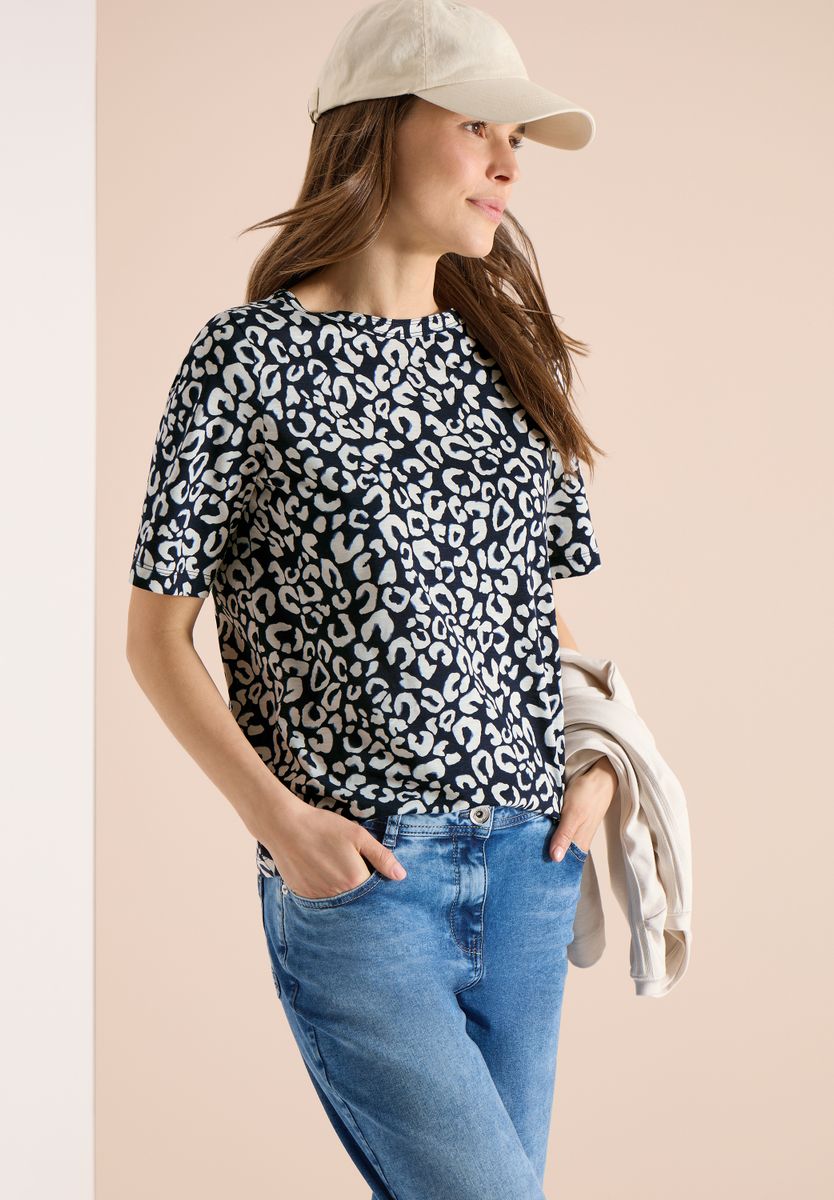 Shirt mit Boatneck und Leo-Print
