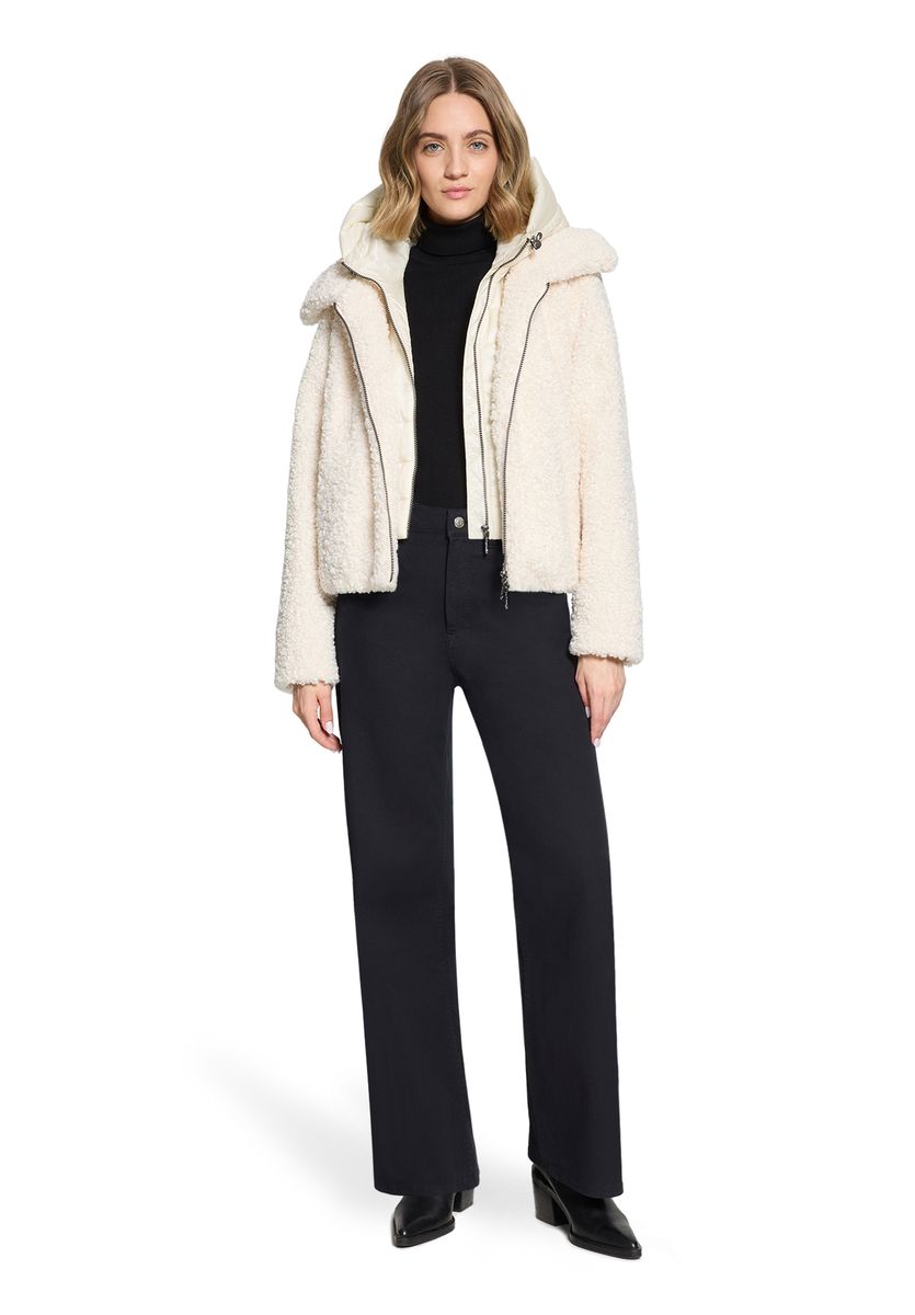 Plüschjacke